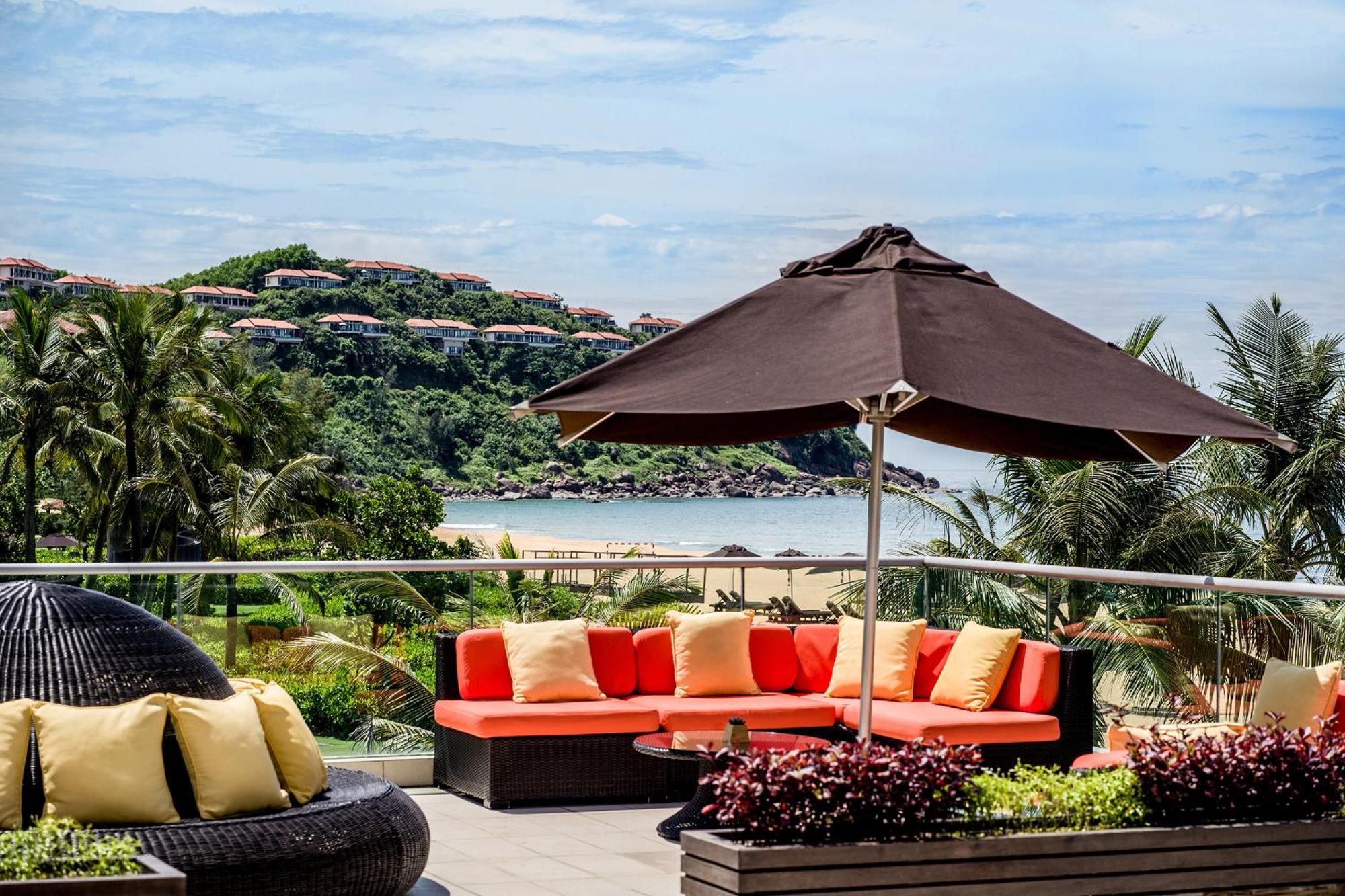 Hotel Angsana Lăng Cô Esterno foto